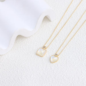 สร้อยคอไทเทเนียมรูปมะเขือยาวเล็ก ดีไซน์เรียบหรู สไตล์มินิมอล สำหรับผู้หญิง ขายดี - Product Image 4