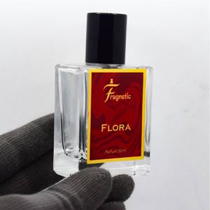 Etiquetas Personalizadas para Botellas de Perfume con Relieve en Lámina Dorada Duradera |   Empaque de Fragancia con Lámina Cromada Mate Impermeable con Impresión UV para el Cuidado de la Piel - Product Image 1