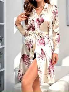 Robe de nuit en satin de soie pour femme, personnalisée de haute qualité, avec logo personnalisé et impression, pour les saisons été, automne, printemps, hiver. - Product Image 6