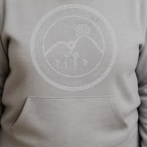 Sudadera con Capucha Gris para Mujer, con Logotipo Redondo Transparente y Brillante, Informal, de Manga Larga, para Uso Diario, Ropa Cómoda para el Estilo de Vida - Product Image 4