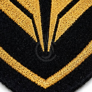 Nuevas insignias bordadas de moda, diseño personalizado en polialgodón con costuras finas para uniformes, chaquetas, bolsos, ropa de trabajo. - Product Image 4