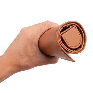 กระดานแบ็คแกมมอนหนัง PU ขนาด 21 นิ้ว แบบสี่เหลี่ยมจัตุรัส เป็นมิตรกับสิ่งแวดล้อม ระดับมืออาชีพ หรูหรา สำหรับการเดินทาง พร้อมชิ้นส่วน 10 ชิ้น ปรับแต่งได้ เป็นของขวัญ - Product Image 4