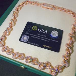 Collier chaîne cubaine de luxe en moissanite bleue et blanche, style hip-hop glacé, pièce maîtresse - Product Image 4