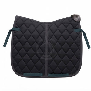 Tapis de selle pour chevaux de premier choix pour l'entraînement quotidien et l'utilisation en écurie, avec un design léger et un confort supplémentaire - Product Image 2