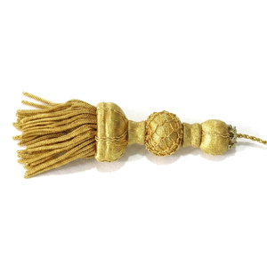 Grossiste en pampilles en fil d'or, pampilles métalliques dorées artisanales pour uniformes de cérémonie - Product Image 1