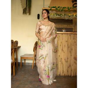 Nueva Colección de Elegantes y Ecológicos Saris de Chifón con Diseños Florales Hechos a Mano por Nice Creation para Mujer - Product Image 2