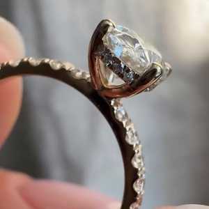 Bague de fiançailles en or massif 10K avec diamant de laboratoire ovale, halo caché, solitaire, bande droite, bagues assorties symétriques, vente en gros IGI - Product Image 4