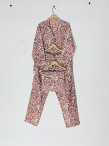 <b>Women's</b> Sustainable Cotton Night Suit - Ethnic Paisley Print - Global Wholesale Export Quality - Product Image 4