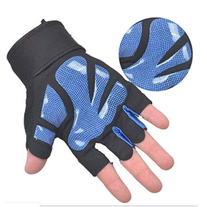 Top Quality Customized Unisex Weightlifting Gloves with Neoprene <b>Silicon</b> <b>Padded</b> Palm Support Breathable Design for Outdoor Use - Product Image 6