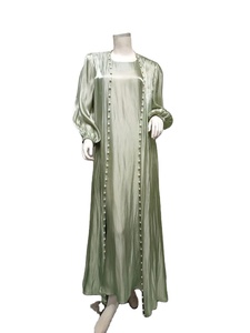 ชุดอาบายะแบบ 2 ชิ้นสำหรับผู้หญิงมุสลิม ความยาวแบบแม็กซี่ แขนยาว ผ้าวิสโคส คอเหลี่ยม ป้องกันรอยยับ ใส่ได้ทุกฤดู ดูสง่างาม เหมาะสำหรับงานปาร์ตี้ - Product Image 2