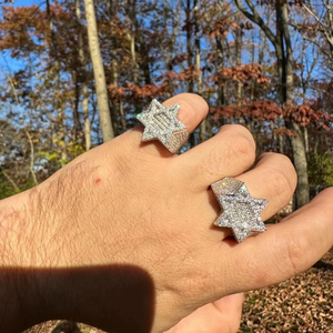 Anillo de compromiso de moissanita con diamantes de corte brillante en forma de estrella, de plata de ley 925, con engaste de garras, estilo hip hop, regalo de aniversario de boda para hombre - Product Image 1