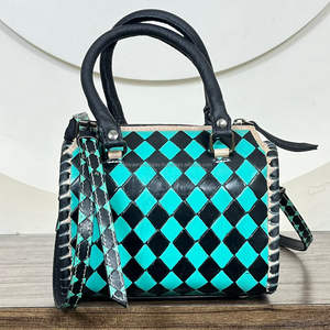 กระเป๋าเดินทางสุดหรูแบบสปีดดี้ดัฟเฟิลลายตารางสีเทอร์ควอยซ์หนังแท้ 100% งานแฮนด์เมดสั่งทำขายส่งปี 2026 พร้อมลายแกะสลักดอกไม้ - Product Image 4