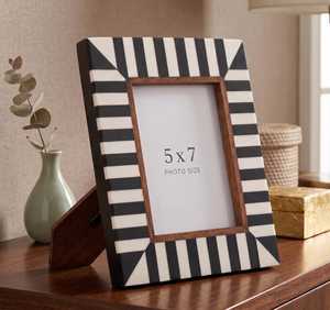 Cadre photo en résine pour table, cadre photo 5 x 7 pouces, affichage vertical décoratif pour salon, chambre à coucher - Product Image 5