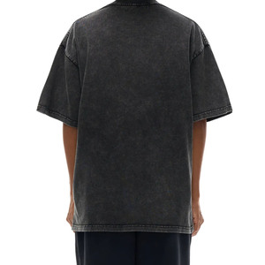 เสื้อยืดกีฬาผู้ชาย คอวี ปักลาย แห้งเร็ว ระบายอากาศดี แขนสั้น ผ้าถัก ดีไซน์เรียบ สำหรับวิ่ง - Product Image 1