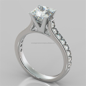 Princess Cut VVS Moissanite Wedding Band 14K Plata y oro Joyería de lujo Fabricación de anillos de diamantes para mujeres como regalo - Product Image 3