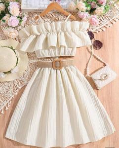 ชุดเซ็ตเสื้อครอปเปิดไหล่แต่งระบายและกระโปรงจีบสำหรับเด็กผู้หญิง - Product Image 5