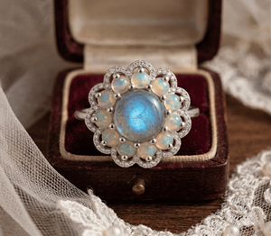 Best-selling Jewelry Exaggerated Fashion Statement <b>Moon</b> Gemstone <b>Ring</b> Retro Luxury Color Zircon <b>Ring</b> Jewelry Accessories - Product Image 1