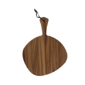 Tabla de cortar de madera maciza hecha a mano, tabla de picar de madera premium para el hogar, restaurantes, hoteles y catering. - Product Image 2
