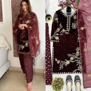 Ensemble Kurta Patiyala en velours VASTRA COTTAGE avec Salwar Palazo entièrement cousu et Dupatta en soie organza brodée pour femmes - Product Image 5