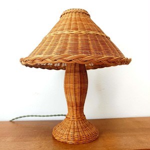 Lampe de chevet moderne, lampe de bureau de luxe, support de lampe en rotin artisanal, lampes de table de la plus haute qualité - Product Image 3