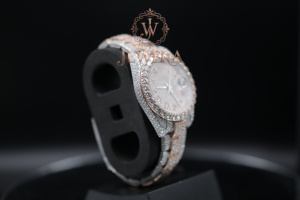 High on Demand Stainless Steel Moissanite Diamond <b>Watch</b> <b>for</b> Luxury Fashion and Casual Wear Available <b>for</b> Best Price - Product Image 3