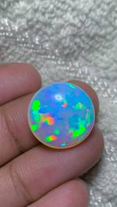 Opale d'Éthiopie naturelle, pierre précieuse en vrac, cabochon ovale, jeu de couleurs, base blanche, pour la fabrication de bijoux - Product Image 4