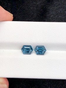 Turmalina Azul Natural en Forma de Hexágono, Gema Facetada de Afganistán, Perfecta para Diseño de Joyería - Product Image 4