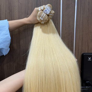 Cabello rubio de moda con trama a máquina, aspecto sedoso y brillante, tacto suave, calidad premium, disponible para envío inmediato. - Product Image 3