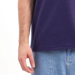 Camiseta 100% algodón para hombre, corte holgado, estampada. Venta al por mayor de camisetas 100% algodón para hombre, estilo oversize, para gimnasio, casual, deportivas. - Product Image 2