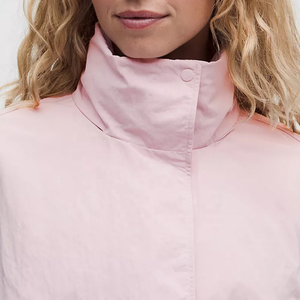 Hot Selling Pink Stand Collar Utility <b>Jacket</b> With Pockets Full <b>Sleeve</b> Windproof Polyester Women's <b>Short</b> Autumn Softshell <b>Jacket</b> - Product Image 3