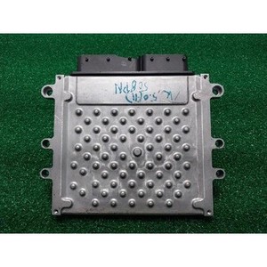 Mini-ordinateurs et modules informatiques d'occasion convertibles 8W8312B684YA - Product Image 2
