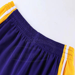 Uniformes de baloncesto antiarrugas para hombres fabricados en poliéster de material duradero profesional - Product Image 5