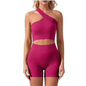 Ensemble de yoga pour femme grande taille avec logo personnalisé : soutien-gorge de yoga et short taille haute, maintien élevé, extensible dans quatre directions, léger et écologique - Product Image 4