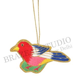 บรีซีล สตูดิโอ งานฝีมือทำมือ ของตกแต่งต้นคริสต์มาสแบบกำหนดเอง ผ้ากำมะหยี่ ผ้าซาติน ประดับลูกปัด ปักลายด้วยด้ายสีทอง ผลิตจากโรงงาน - Product Image 6