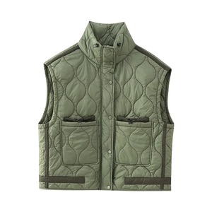 Chaqueta Acolchada sin Mangas para Mujer, Cuello Alto, Cierre de Botones, Verde Sólido, Relleno de Poliéster, para Otoño - Product Image 3
