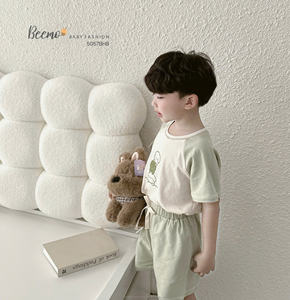 Ensemble de vêtements pour enfants en gros – Pyjamas en coton doux, tenues d'intérieur, t-shirts et shorts respirants pour tout-petits garçons - Product Image 3