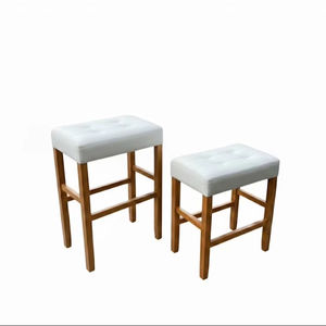 Ensemble de 2 tabourets de bar et de comptoir en cuir PU, ensemble de tabourets capitonnés en cuir PU, ensemble de tabourets rembourrés en PU avec structure en bois massif, hauteur bar et comptoir - Product Image 1