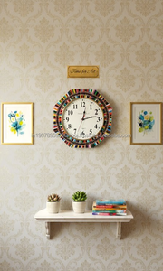 Belle horloge murale artisanale en crayons de couleur pour la décoration de la maison, horloge murale en bois moderne pour le salon et la décoration murale - Product Image 6
