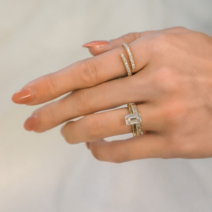 Bague solitaire en diamant de laboratoire taille émeraude de 2,10 carats certifiée IGI – Collection de bagues élégantes en diamant - Product Image 3