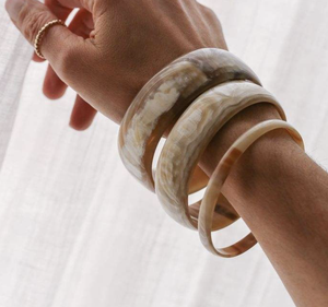 Bracelets faits à la main en corne de buffle naturelle, écologiques, bijoux de mode, design couleur corne naturelle - Product Image 5