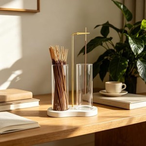 Porte-encens contemporain en MDF blanc avec support en laiton - Vente en gros - Product Image 4