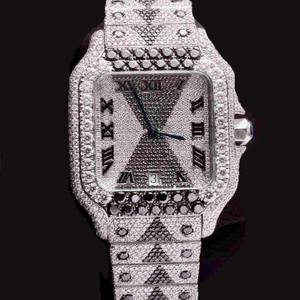 Montre Hip-Hop Iced Out Bust Down avec Cadran Carré Sertie de Diamants Moissanite Noirs et Blancs Brillants Personnalisés et Chiffres Romains - Product Image 3