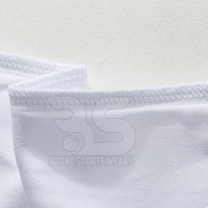 Conjunto de Uniforme de Fútbol Profesional para Hombre, Jersey y Pantalones Cortos de Alto Rendimiento, Material Ligero para Partidos de Liga y Entrenamiento - Product Image 4