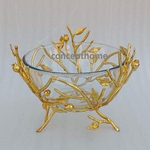 Grand bol de table décoratif avec motif floral et support en laiton doré – Bols élégants pour servir les dattes – En vente, livraison gratuite - Product Image 1