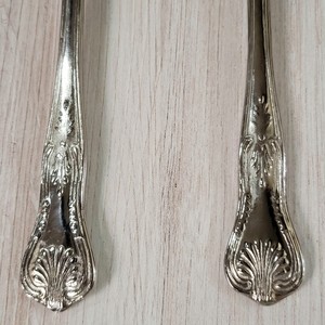 Silver Stainless Steel Beautiful Salad <b>Servers</b> Set Ornate Floral Design Metal Serving Utensils - Product Image 2