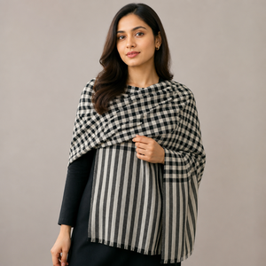 Écharpe pour femmes en laine et soie à carreaux, collection de créateurs, longue, luxueuse, durable, respirante, légère, toutes saisons - Product Image 1