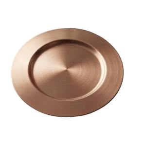 Assiette de service ronde en cuivre antique de haute qualité pour événements et dîners, assiette de présentation métallique design - Product Image 4