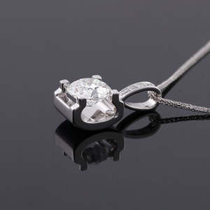 Colgante de Diamante Redondo Cultivado en Laboratorio con Certificación IGI en Oro, Oro Rosa, Oro Blanco o Plata, Color D-E-F, Claridad VVS-VS, con Cadena - Product Image 6