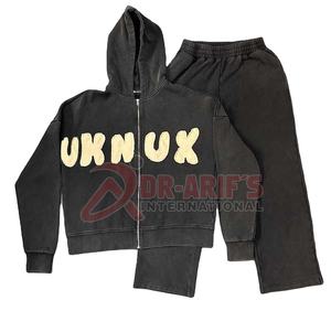 OEM 2025 Ensemble de pantalons de survêtement et sweat à capuche en chenille lourd graphique personnalisé 2 pièces délavés à l'acide et cousus pour l'hiver - Product Image 1