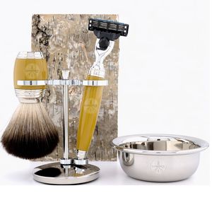 Kit de rasage de marque Indigo 5 pièces avec rasoir noir végétalien - Product Image 3